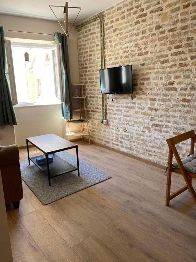 דירות Corfu  Cosy Old Port Apt In Old Town מראה חיצוני תמונה